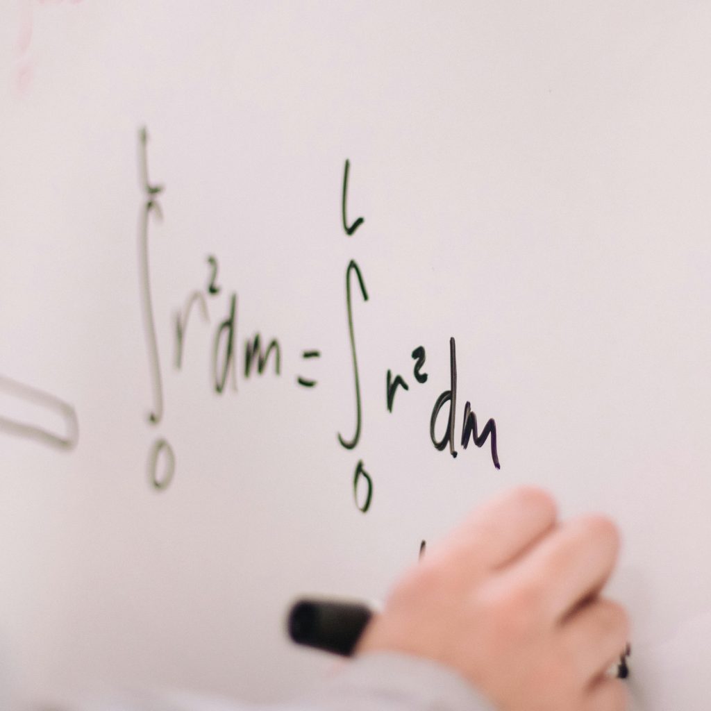 Inštrukcije matematike za osnovnošolce, dijake in študente